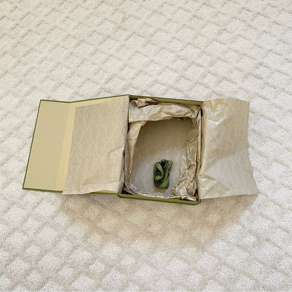 Gucci Olive Green Patterned (Empty) Box - image 6
